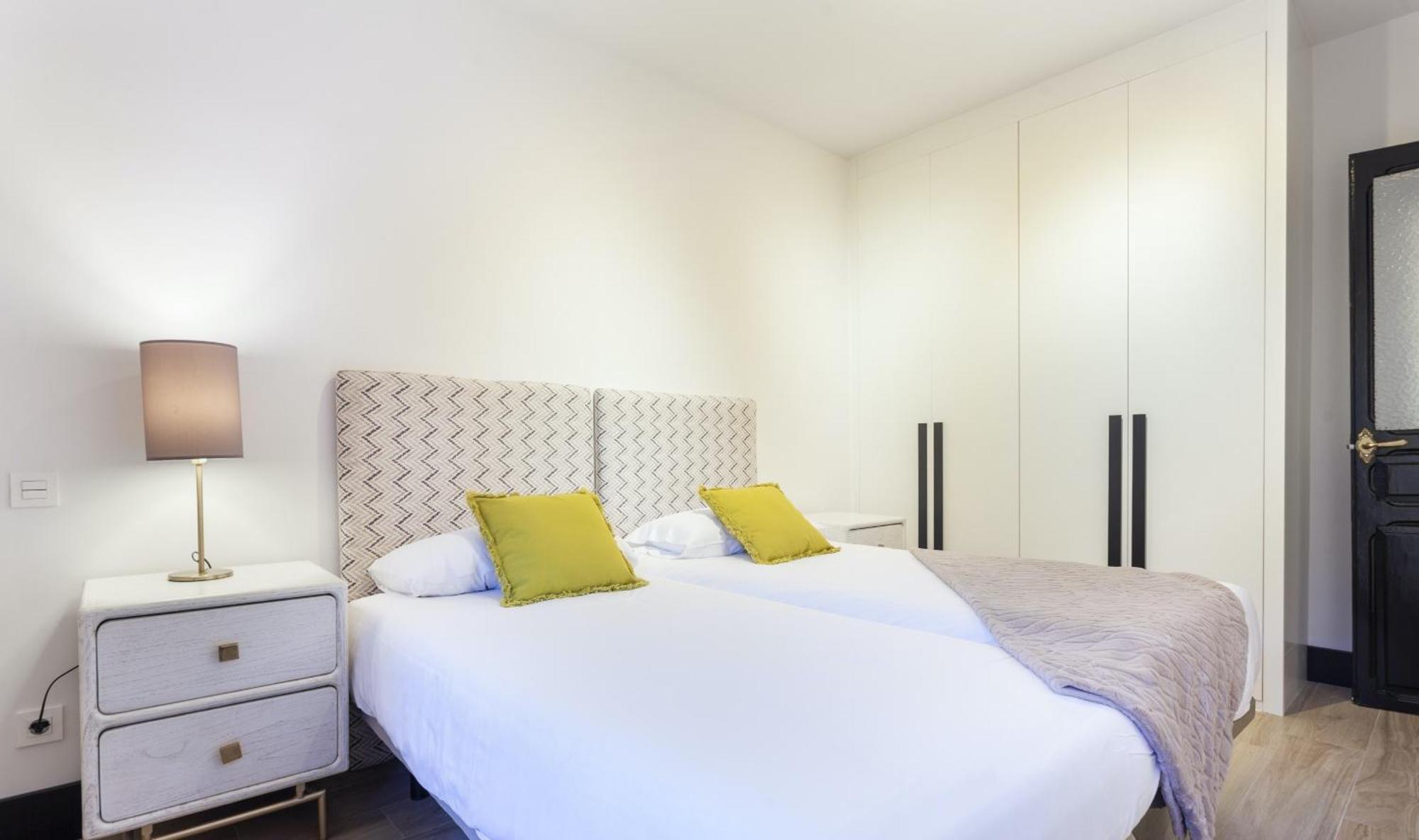 Apartamento Atocha II En Madryt Zewnętrze zdjęcie